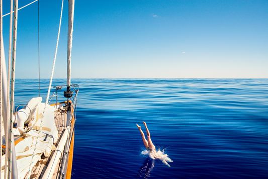 Diving Girl, No. 2429