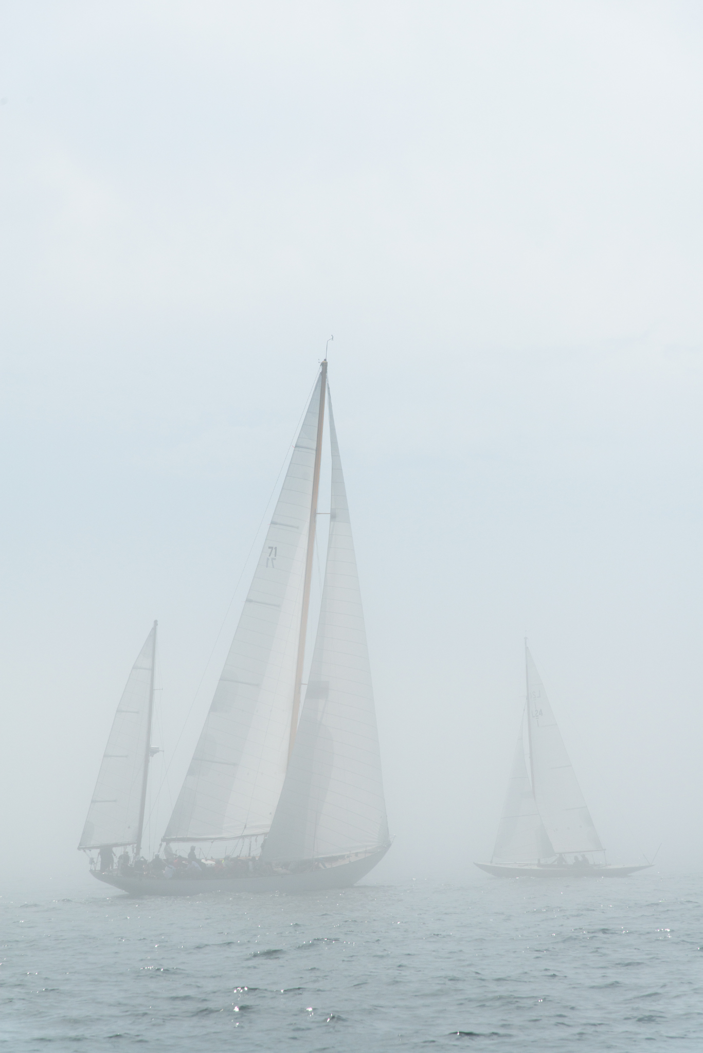 Eggemoggin in the Fog, No. 5574